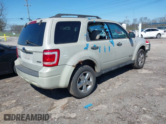 2008 Ford Escape XLT with VIN 1FMCU93198KC12899, listed as a IAAI auction lot 41768951 with 202,830 mi miles. Bid and sale history available at carsss.com. Image 4.