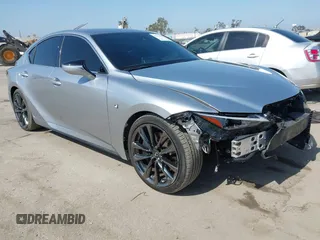 2023 Lexus IS 350 F Sport z VIN JTHGZ1B27P5060331, wystawiony jako IAAI lot #42553001 z przebiegiem 29 786 mil mil oraz . Historia ofert i sprzedaży dostępna na DreamBid. Obrazek 1.