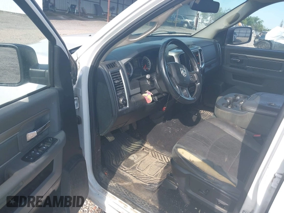 2015 Ram 1500 Big Horn with VIN 1C6RR6GT6FS604432, listed as a IAAI auction lot 39565790 with 177,524 mi miles. Bid and sale history available at carsss.com. Image 18.