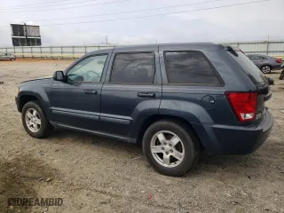 2007 Jeep Grand Cherokee Laredo with VIN 1J8GR48K67C641740, listed as a Copart auction lot 51141045 with 251,833 mi miles and Salvage Title. Bid and sale history available at carsss.com. Image 2.