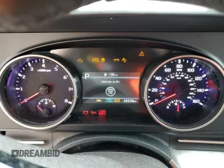 2024 Kia Carnival LX with VIN KNDNB4H33R6335205, listed as a Copart auction lot 84955764 with 26,539 mi miles and Salvage Title. Bid and sale history available at carsss.com. Image 9.