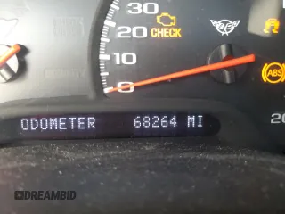1999 Chevrolet Corvette z VIN 1G1YY22GXX5106978, wystawiony jako Copart lot #57161115 z przebiegiem 68 264 mil mil oraz Szkoda całkowita • Salvage title. Historia ofert i sprzedaży dostępna na DreamBid. Obrazek 9.