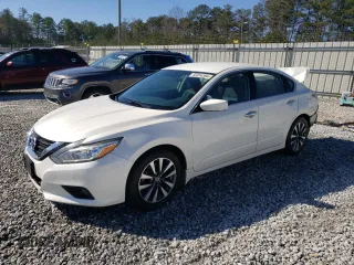 2016 Nissan Altima SR with VIN 1N4AL3AP4GC282618, listed as a Copart auction lot 45354305 with 97,450 mi miles and Salvage Title. Bid and sale history available at carsss.com. Image 1.