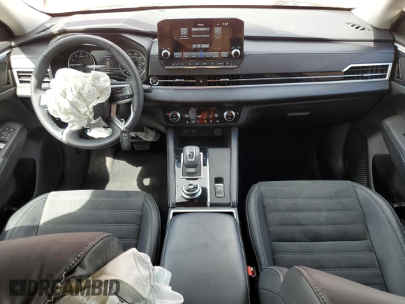 2023 Mitsubishi Outlander SE z VIN JA4J3UA84PZ033266, wystawiony jako Copart lot #52036295 z przebiegiem 17 793 mil mil oraz Szkoda całkowita • Salvage title. Historia ofert i sprzedaży dostępna na DreamBid. Obrazek 8.