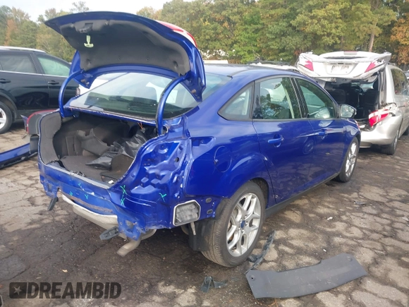 2015 Ford Focus SE с VIN 1FADP3F24FL343141, выставлен на аукционе IAAI как лот 40682062 с пробегом 118 855 миль миль и . История ставок и продаж доступна на DreamBid. Изображение 4.