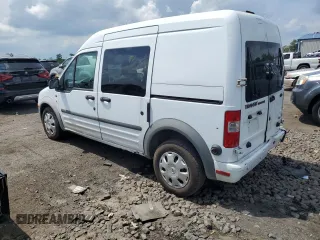 2010 Ford Transit Connect XLT z VIN NM0KS9BN6AT031475, wystawiony jako Copart lot #64888655 z przebiegiem 359 380 mil mil oraz Czysty tytuł • Clean title. Historia ofert i sprzedaży dostępna na DreamBid. Obrazek 2.
