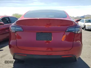 2024 Tesla Model Y с VIN 7SAYGDEDXRF008898, выставлен на аукционе Copart как лот 53741935 с пробегом 15 277 миль миль и Списание • Salvage title. История ставок и продаж доступна на DreamBid. Изображение 6.