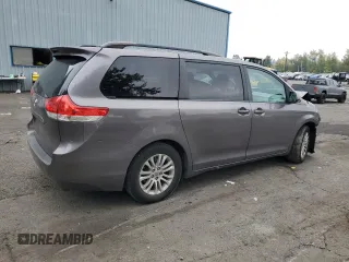 2013 Toyota Sienna XLE AAS with VIN 5TDYK3DCXDS333764, listed as a Copart auction lot 77682814 with 131,915 mi miles and Salvage Title. Bid and sale history available at DreamBid. Image 3.