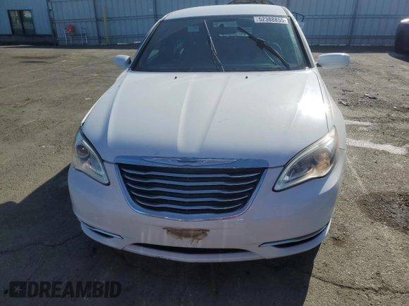2013 Chrysler 200 LX with VIN 1C3CCBAB8DN686494, listed as a Copart auction lot 52388855 with 69,082 mi miles and Salvage Title. Bid and sale history available at carsss.com. Image 5.