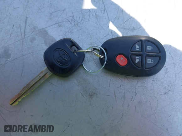 2018 Toyota Sienna LE Auto Access Seat с VIN 5TDKZ3DCXJS937151, выставлен на аукционе IAAI как лот 42396520 с пробегом 66 947 миль миль и . История ставок и продаж доступна на DreamBid. Изображение 11.