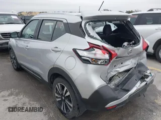 2019 Nissan Kicks S with VIN 3N1CP5CU0KL568570, listed as a IAAI auction lot 41562696 with 85,141 mi miles and . Bid and sale history available at carsss.com. Image 3.