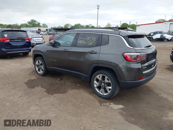 2019 Jeep Compass Limited z VIN 3C4NJDCBXKT747585, wystawiony jako IAAI lot #42209573 z przebiegiem 79 740 mil mil oraz . Historia ofert i sprzedaży dostępna na DreamBid. Obrazek 3.