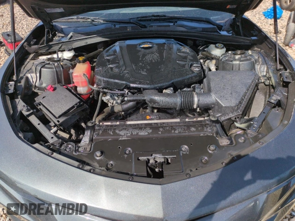 2017 Chevrolet Camaro 2LT z VIN 1G1FC1RS4H0110131, wystawiony jako Copart lot #52154175 z przebiegiem 95 384 mil mil oraz Szkoda całkowita • Salvage title. Historia ofert i sprzedaży dostępna na DreamBid. Obrazek 11.