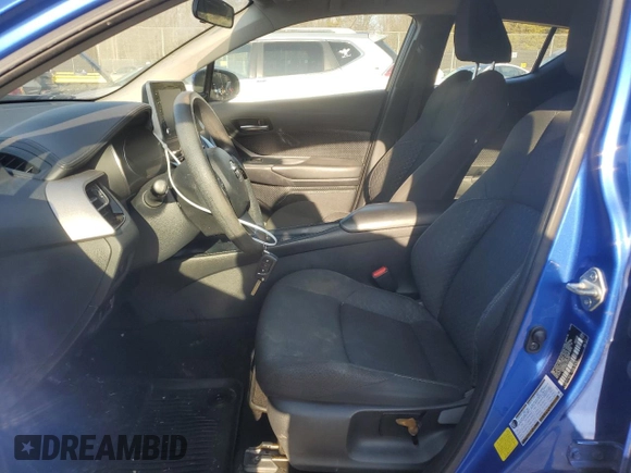 2020 Toyota C-HR LE with VIN NMTKHMBX7LR112183, listed as a Copart auction lot 42226605 with 100,948 mi miles and Salvage Title. Bid and sale history available at carsss.com. Image 7.
