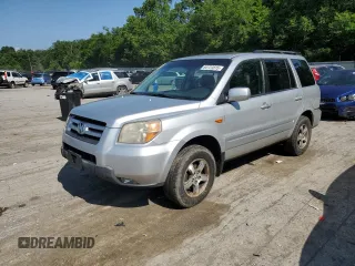 2008 Honda Pilot SE z VIN 5FNYF18398B037776, wystawiony jako Copart lot #60723815 z przebiegiem 241 169 mil mil oraz Szkoda całkowita • Salvage title. Historia ofert i sprzedaży dostępna na DreamBid. Obrazek 1.