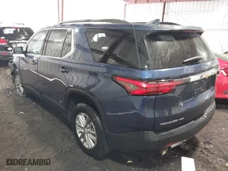 2023 Chevrolet Traverse LT Cloth with VIN 1GNEVGKWXPJ136486, listed as a IAAI auction lot 41690833 with 89,329 mi miles. Bid and sale history available at carsss.com. Image 3.