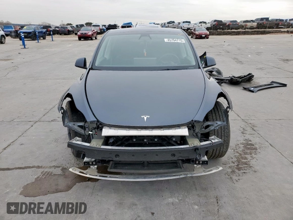 2022 Tesla Model Y Performance with VIN 7SAYGDEF4NF380863, listed as a Copart auction lot 45704715 with 42,600 mi miles and Salvage title. Bid and sale history available at DreamBid. Image 5.