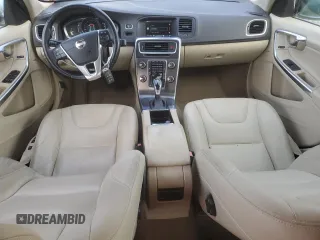 2015 Volvo S60 T5 Drive-E Premier z VIN YV126MFB2F2304526, wystawiony jako Copart lot #86641134 z przebiegiem 79 551 mil mil oraz Szkoda całkowita • Salvage title. Historia ofert i sprzedaży dostępna na DreamBid. Obrazek 8.