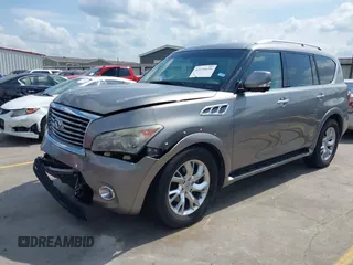 2012 Infiniti QX56 7-passenger z VIN JN8AZ2NF9C9517675, wystawiony jako IAAI lot #42138696 z przebiegiem 129 478 mil mil oraz . Historia ofert i sprzedaży dostępna na DreamBid. Obrazek 22.