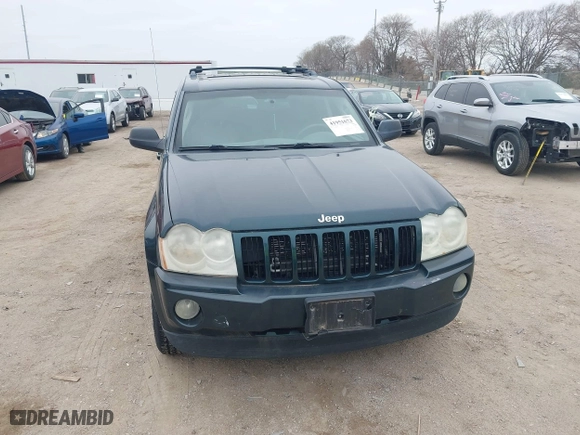2006 Jeep Grand Cherokee Laredo with VIN 1J4GR48K96C172871, listed as a IAAI auction lot 41951673 with 170,978 mi miles. Bid and sale history available at carsss.com. Image 6.