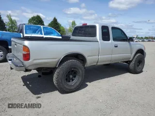 2000 Toyota Tacoma with VIN 5TEWN72N8YZ717707, listed as a Copart auction lot 54479455 with 197,407 mi miles and Salvage title. Bid and sale history available at DreamBid. Image 3.
