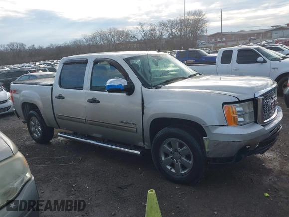 2010 GMC Sierra 1500 SLE z VIN 3GTRCVE0XAG117991, wystawiony jako IAAI lot #41549994 z przebiegiem 245 256 mil mil oraz . Historia ofert i sprzedaży dostępna na DreamBid. Obrazek 13.