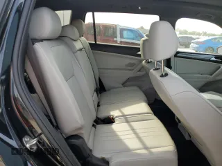 2022 Volkswagen Tiguan SE R-Line Black with VIN 3VVCB7AX9NM099855, listed as a Copart auction lot 53824465 with 31,617 mi miles and Salvage Title. Bid and sale history available at DreamBid. Image 11.