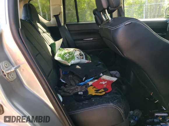 2016 Jeep Compass High Altitude с VIN 1C4NJDEB7GD720855, выставлен на аукционе Copart как лот 57209845 с пробегом 145 773 миль миль и Списание • Salvage title. История ставок и продаж доступна на DreamBid. Изображение 11.