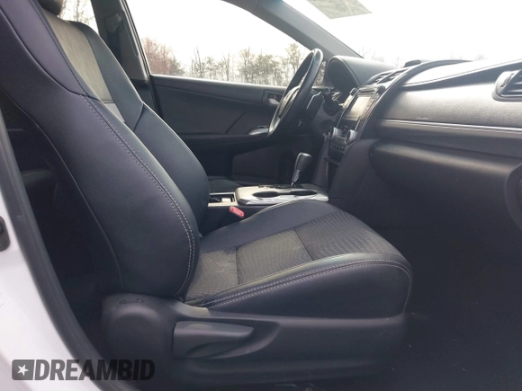 2014 Toyota Camry L with VIN 4T1BF1FK7EU816821, listed as a IAAI auction lot 41825230 with 121,382 mi miles. Bid and sale history available at carsss.com. Image 5.