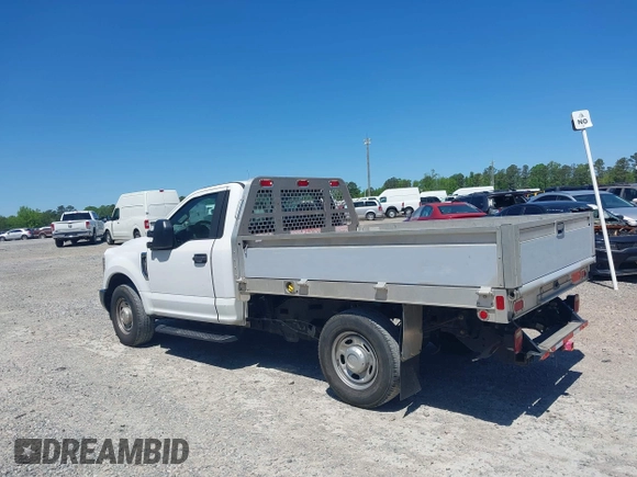 2019 Ford Super Duty F-250 SRW XL with VIN 1FDBF2A69KED43087, listed as a IAAI auction lot 41982751 with 98,528 mi miles. Bid and sale history available at carsss.com. Image 14.