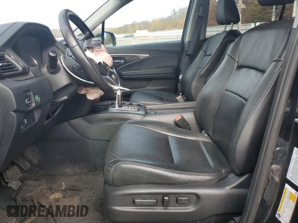 2021 Honda Pilot EX-L z VIN 5FNYF6H57MB031712, wystawiony jako Copart lot #77119974 z przebiegiem 140 118 mil mil oraz Nie do naprawy • Non repairable. Historia ofert i sprzedaży dostępna na DreamBid. Obrazek 7.