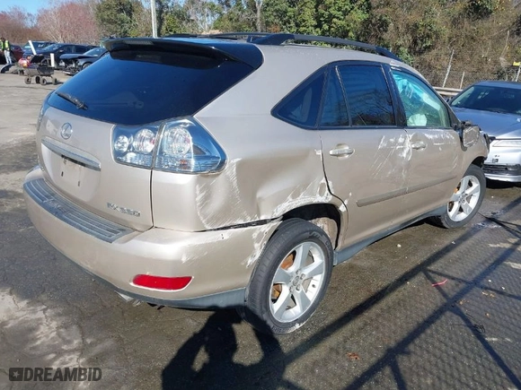 2005 Lexus RX 330 with VIN 2T2HA31UX5C053980, listed as a IAAI auction lot 41689365 with 304,781 mi miles. Bid and sale history available at carsss.com. Image 4.