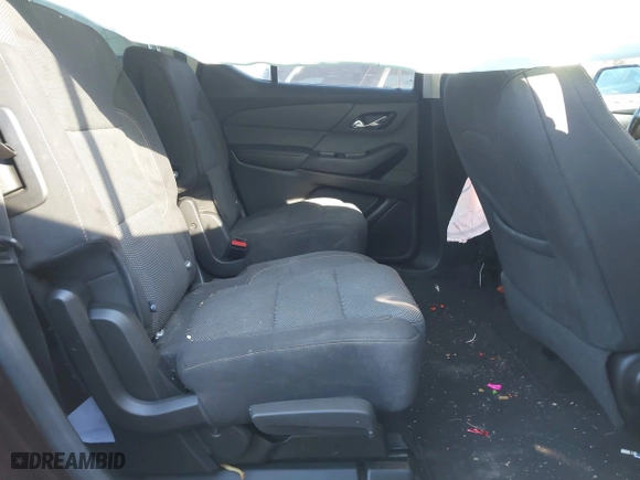 2019 Chevrolet Traverse LT Cloth with VIN 1GNEVGKW0KJ103392, listed as a IAAI auction lot 40702731 with 77,025 mi miles. Bid and sale history available at carsss.com. Image 8.
