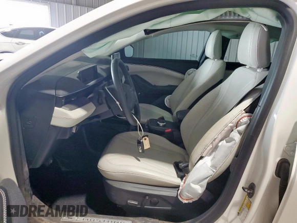 2021 Ford Mustang Mach-E Premium with VIN 3FMTK3SU0MMA55958, listed as a Copart auction lot 58714065 with 30,634 mi miles and Salvage title. Bid and sale history available at DreamBid. Image 7.
