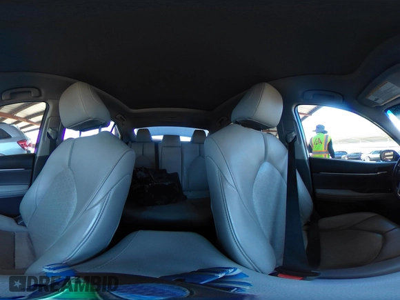 2018 Toyota Camry XSE with VIN 4T1BZ1HK3JU014085, listed as a IAAI auction lot 42235395 with 67,447 mi miles and . Bid and sale history available at DreamBid. Image 18.