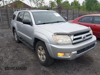 2004 Toyota 4Runner SR5 z VIN JTEBU14R240033871, wystawiony jako IAAI lot #42492302 z przebiegiem 183 717 mil mil oraz . Historia ofert i sprzedaży dostępna na DreamBid. Obrazek 1.