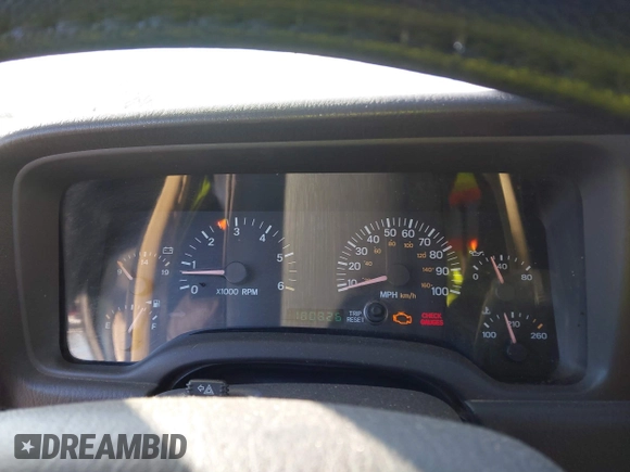 2001 Jeep Cherokee Sport with VIN 1J4FF58S41L619254, listed as a IAAI auction lot 41596384 with 180,826 mi miles and . Bid and sale history available at DreamBid. Image 7.