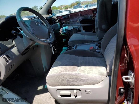 2008 Toyota Sienna CE with VIN 5TDZK23C98S207059, listed as a Copart auction lot 52580355 with 175,110 mi miles and Salvage Title. Bid and sale history available at carsss.com. Image 7.