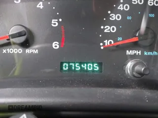 2006 Jeep Wrangler Rubicon z VIN 1J4FA69S76P749712, wystawiony jako IAAI lot #42240375 z przebiegiem 75 405 mil mil oraz . Historia ofert i sprzedaży dostępna na DreamBid. Obrazek 7.