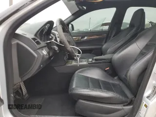 2009 Mercedes-Benz C 63 AMG with VIN WDDGF77X29F200760, listed as a Copart auction lot 42712085 with 190,527 mi miles and Salvage Title. Bid and sale history available at DreamBid. Image 7.