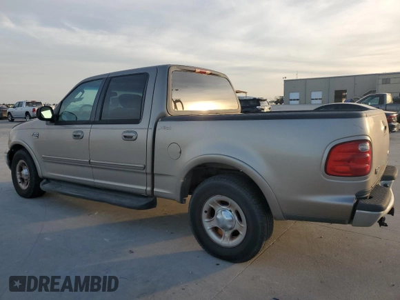 2003 Ford F-150 XLT with VIN 1FTRW07L03KA85176, listed as a Copart auction lot 50539415 with 268,175 mi miles and Salvage Title. Bid and sale history available at carsss.com. Image 2.