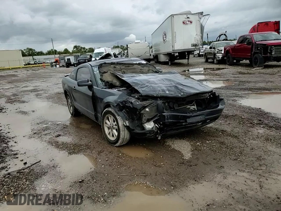 2008 Ford Mustang Deluxe with VIN 1ZVHT80N685198860, listed as a Copart auction lot 71118364 with 162,611 mi miles and Salvage title. Bid and sale history available at DreamBid. Image 10.