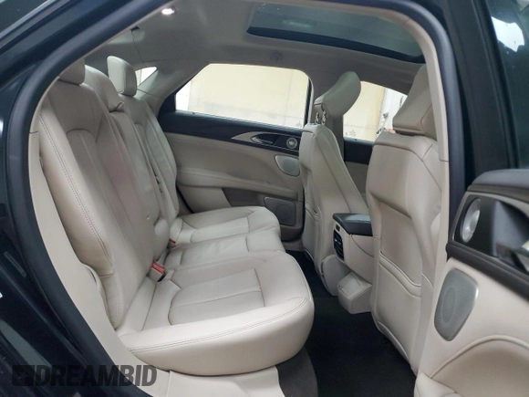 2020 Lincoln MKZ Reserve с VIN 3LN6L5F90LR608539, выставлен на аукционе Copart как лот 75847974 с пробегом 19 209 миль миль и Списание • Salvage title. История ставок и продаж доступна на DreamBid. Изображение 10.