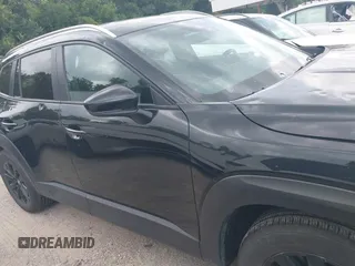 2025 Mazda CX-50 S Preferred z VIN 7MMVABBM2SN309442, wystawiony jako IAAI lot #42426307 z przebiegiem 22 274 mil mil oraz . Historia ofert i sprzedaży dostępna na DreamBid. Obrazek 13.