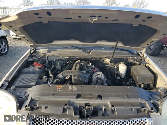 2011 GMC Yukon Denali with VIN 1GKS2EEF3BR267617, listed as a Copart auction lot 46687835 with 183,228 mi miles and Clean Title. Bid and sale history available at carsss.com. Image 12.