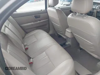 2005 Mercury Sable LS z VIN 1MEFM55S85A605535, wystawiony jako IAAI lot #42490113 z przebiegiem 112 031 mil mil oraz . Historia ofert i sprzedaży dostępna na DreamBid. Obrazek 8.
