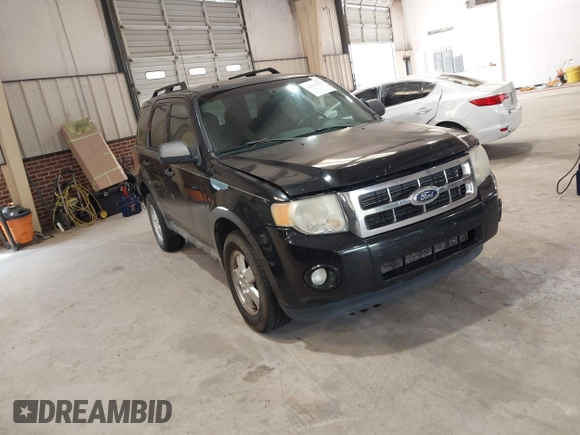 2012 Ford Escape XLT z VIN 1FMCU0DG1CKB57081, wystawiony jako IAAI lot #42611031 z przebiegiem 287 122 mil mil oraz . Historia ofert i sprzedaży dostępna na DreamBid. Obrazek 1.