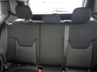 2018 Jeep Renegade Sport с VIN ZACCJBAH7JPH40618, выставлен на аукционе Copart как лот 55832695 с пробегом 34 869 миль миль и Списание • Salvage title. История ставок и продаж доступна на DreamBid. Изображение 10.