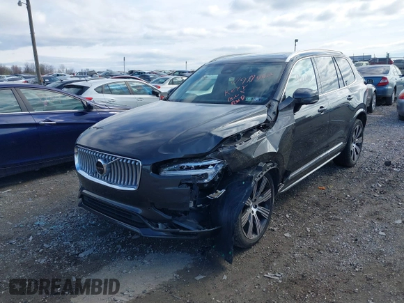 2023 Volvo XC90 Ultimate with VIN YV4062PAXP1904903, listed as a IAAI auction lot 41919402 with 32,000 mi miles. Bid and sale history available at carsss.com. Image 17.