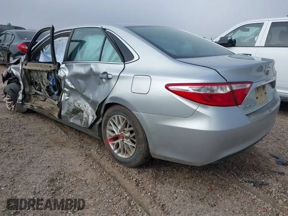 2017 Toyota Camry XLE with VIN 4T1BF1FK7HU806505, listed as a IAAI auction lot 41102232 with 283,498 mi miles. Bid and sale history available at carsss.com. Image 3.